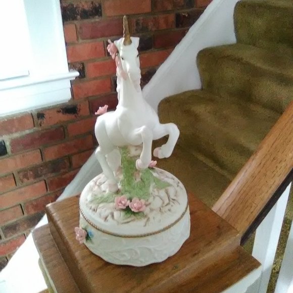 Lefton Accents Unicorn Musical Figurine Poshmark